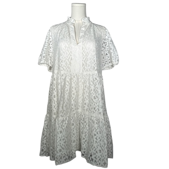 CeCe Dresses & Skirts - CeCe Puff Sleeve Babydoll Lace Minidress
